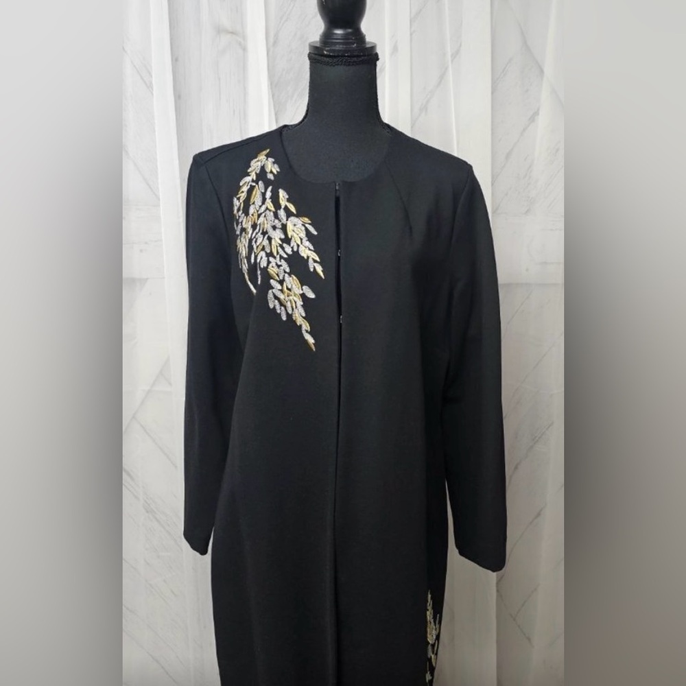 Alfani  Metallic Embroidered overcoat. Large